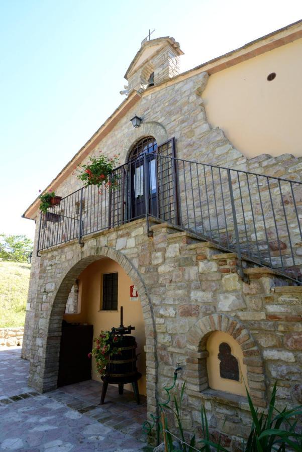 Agriturismo Le Querce Di Assisi Villa Exteriör bild